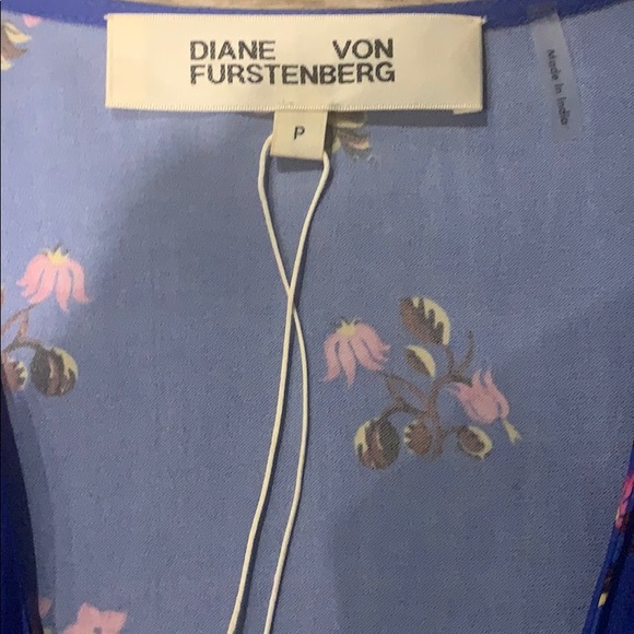 DVF WRAP DRESS - Picture 2 of 2